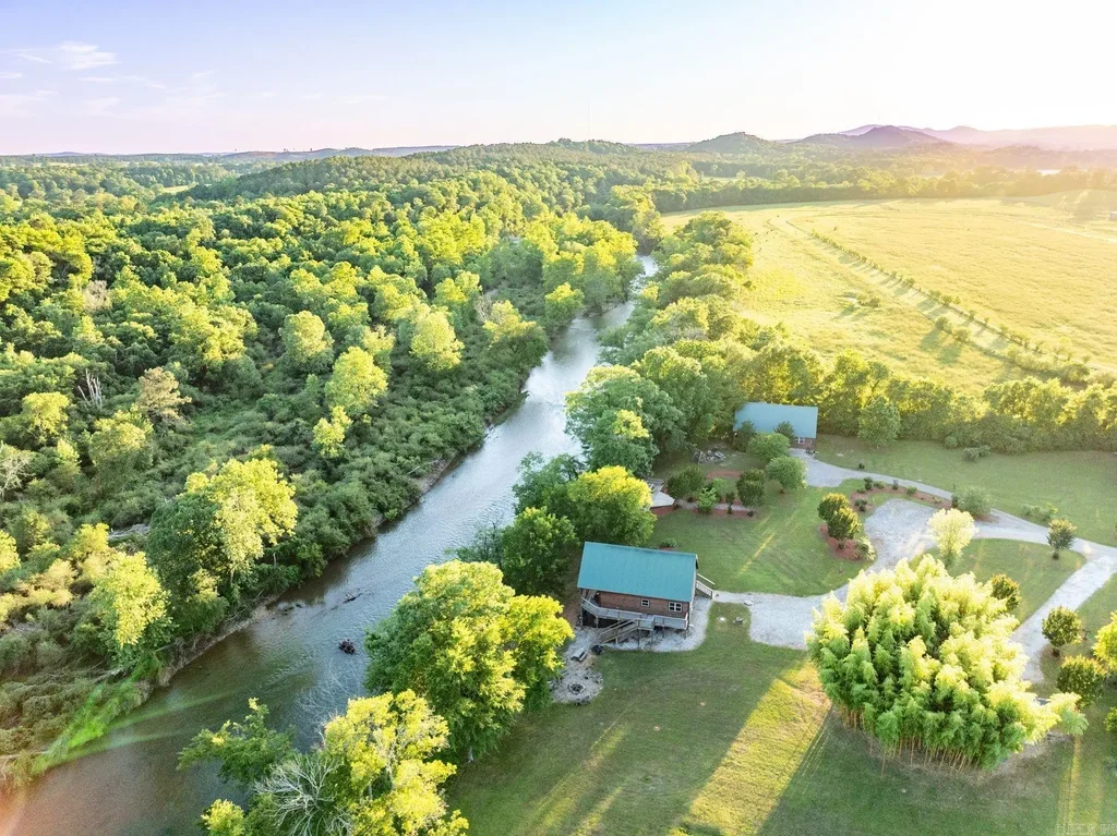 80 Peachtree Lane, Glenwood