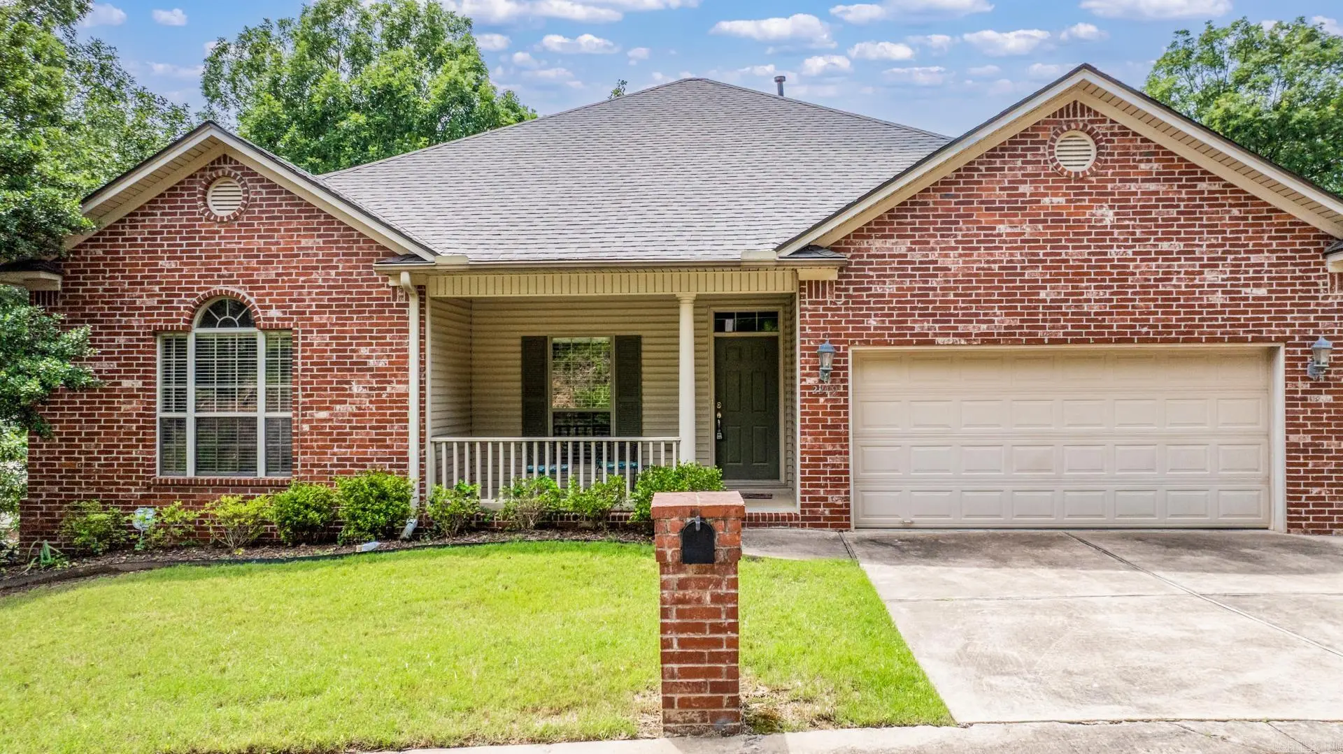 2219 Westport Loop, Little Rock