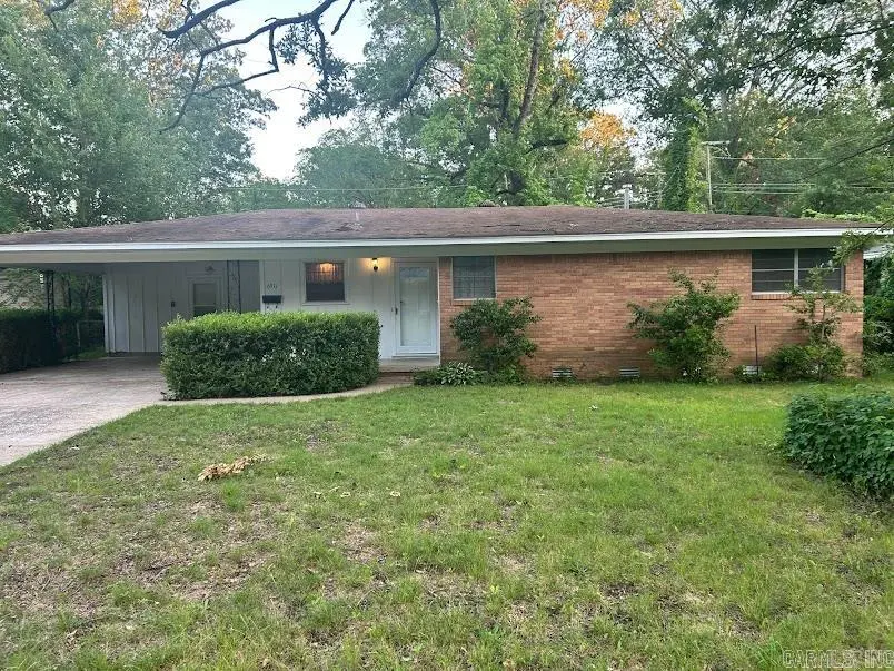 6911 Talmage Drive, Little Rock