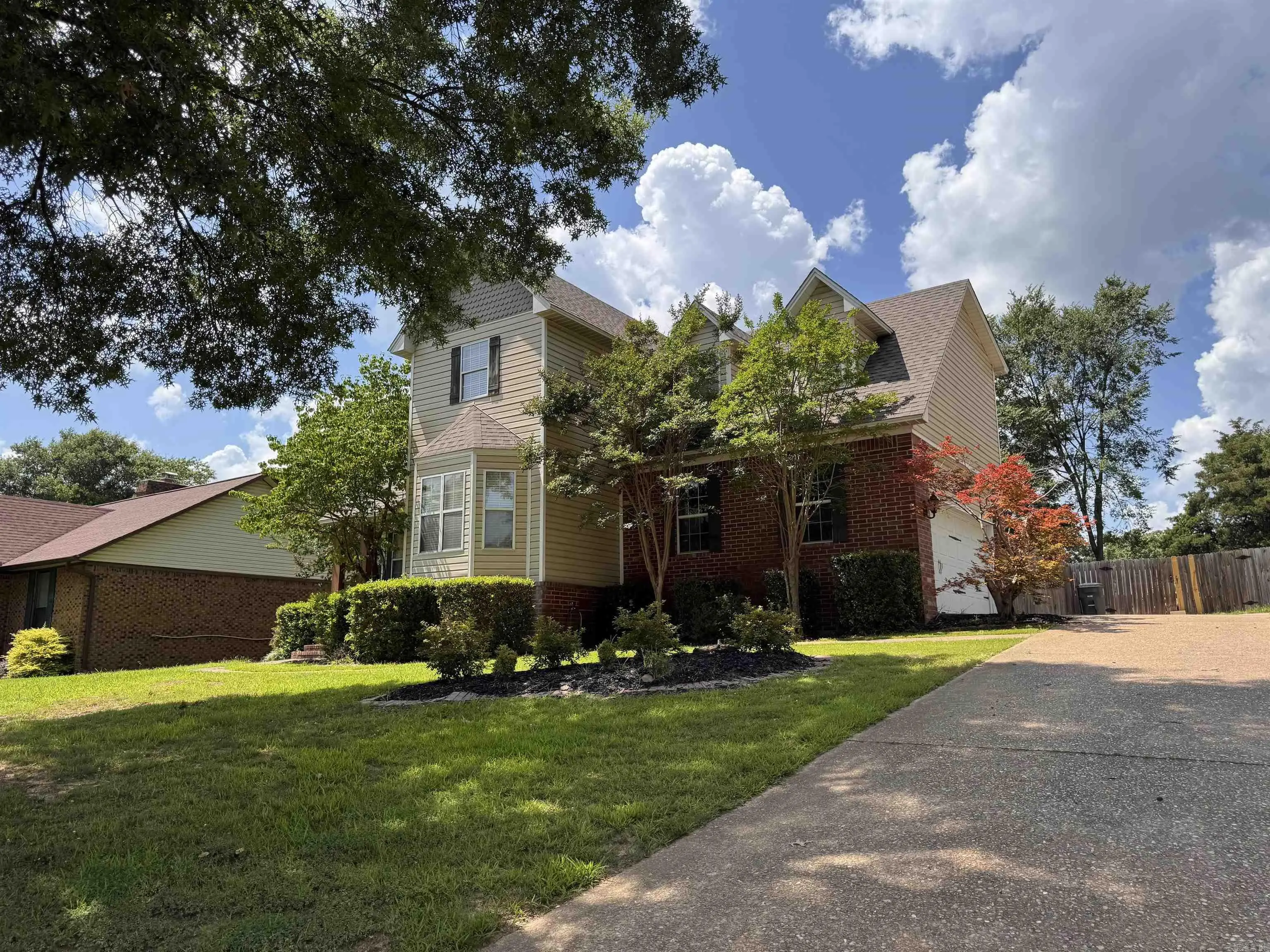 106 Red Oak Lane, Searcy