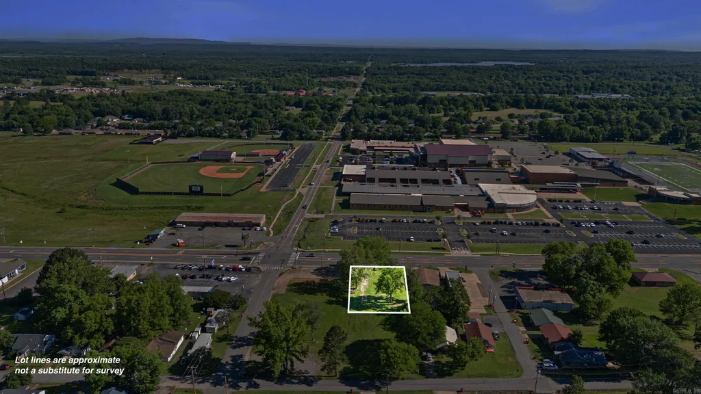 604 E Harding St, Morrilton