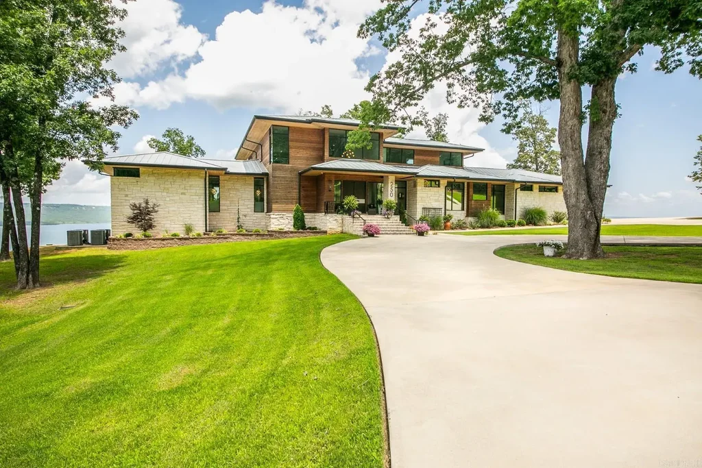 250 Pine Drive, Heber Springs