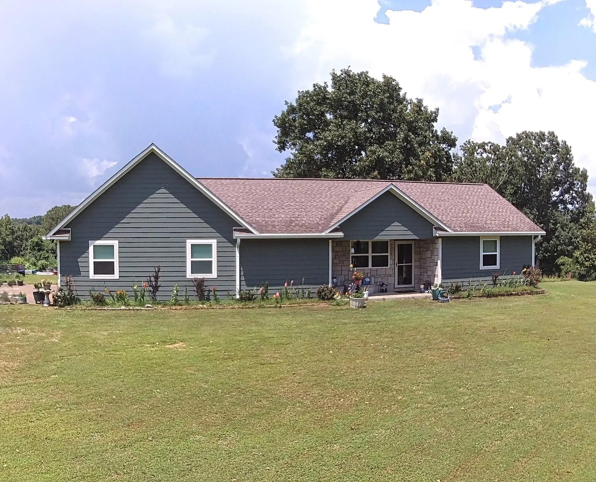 785 Barren Fork Road, Mount Pleasant