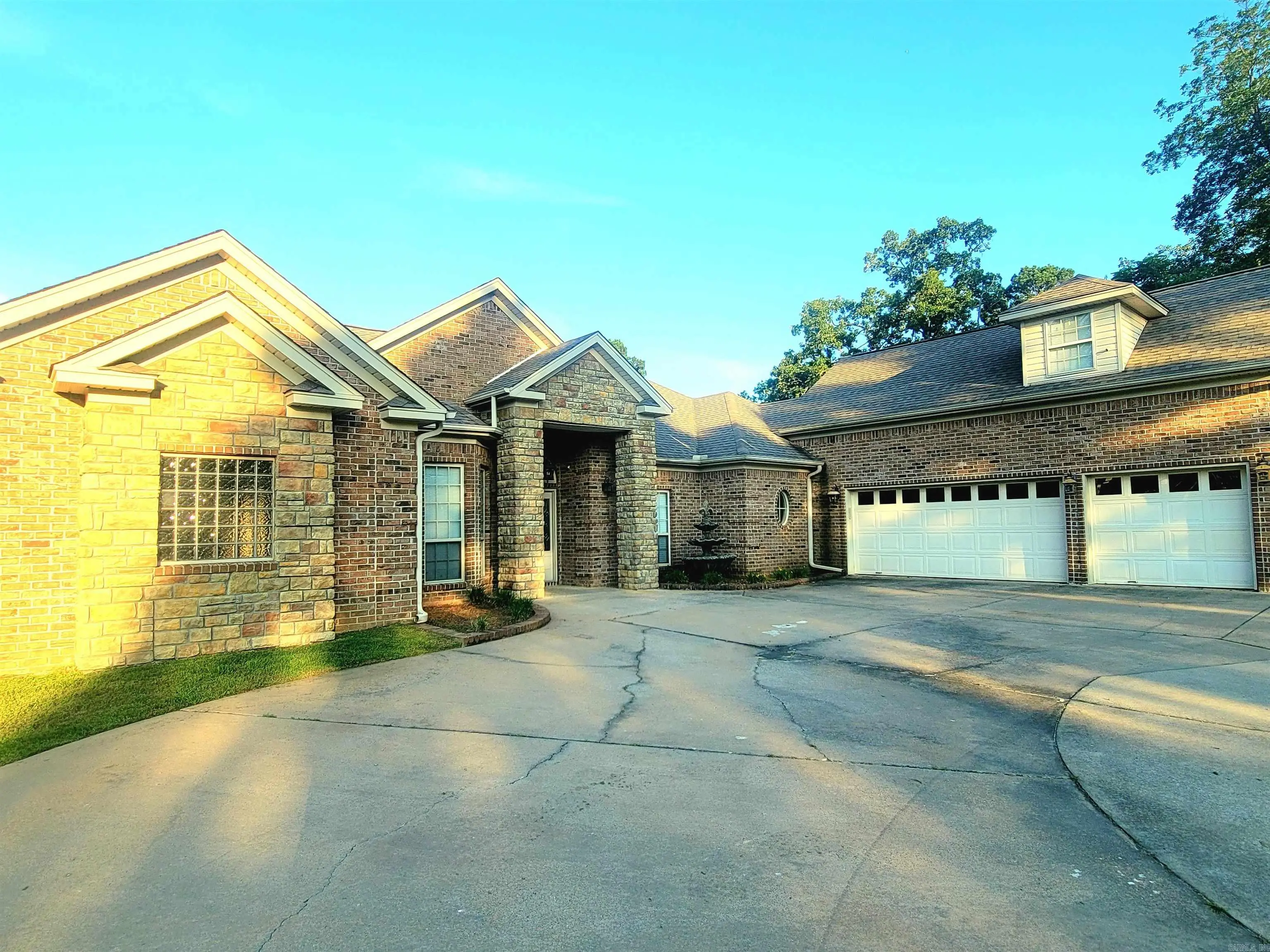 143 Silver Springs Drive, Benton