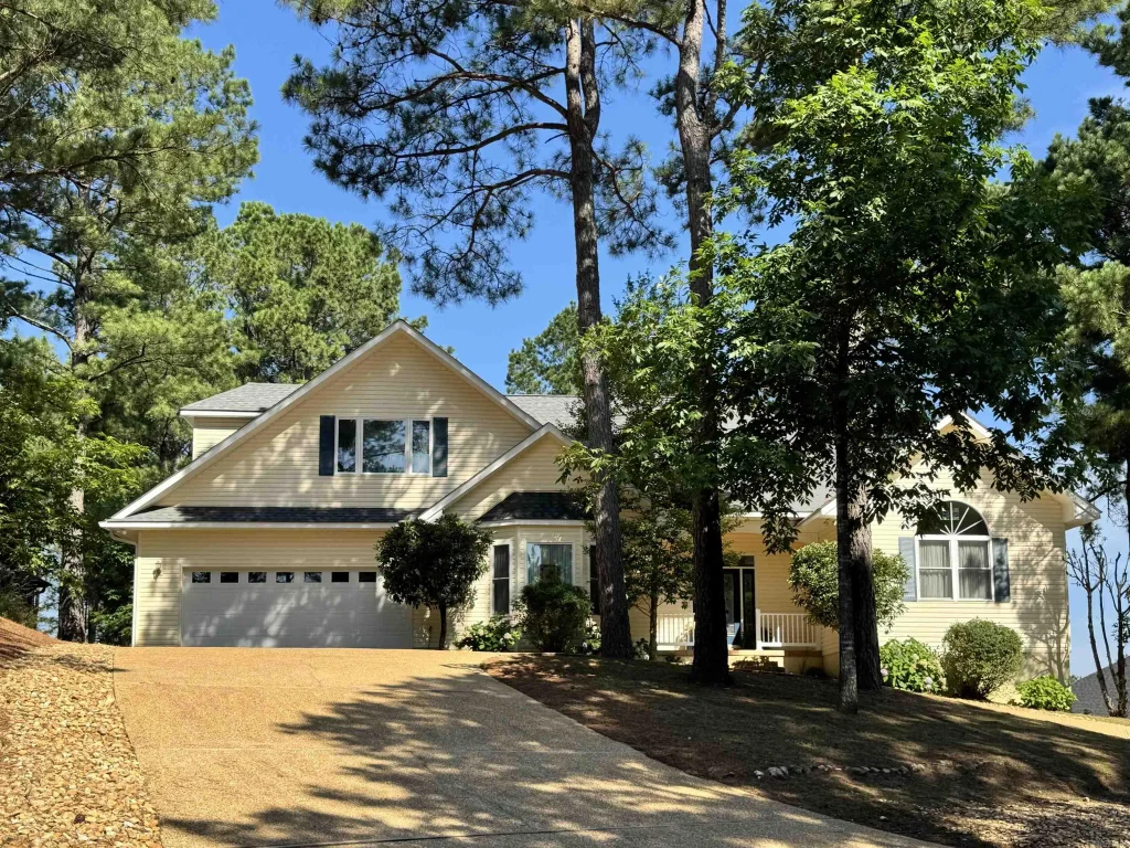 36 Manzanares Drive, Hot Springs Village