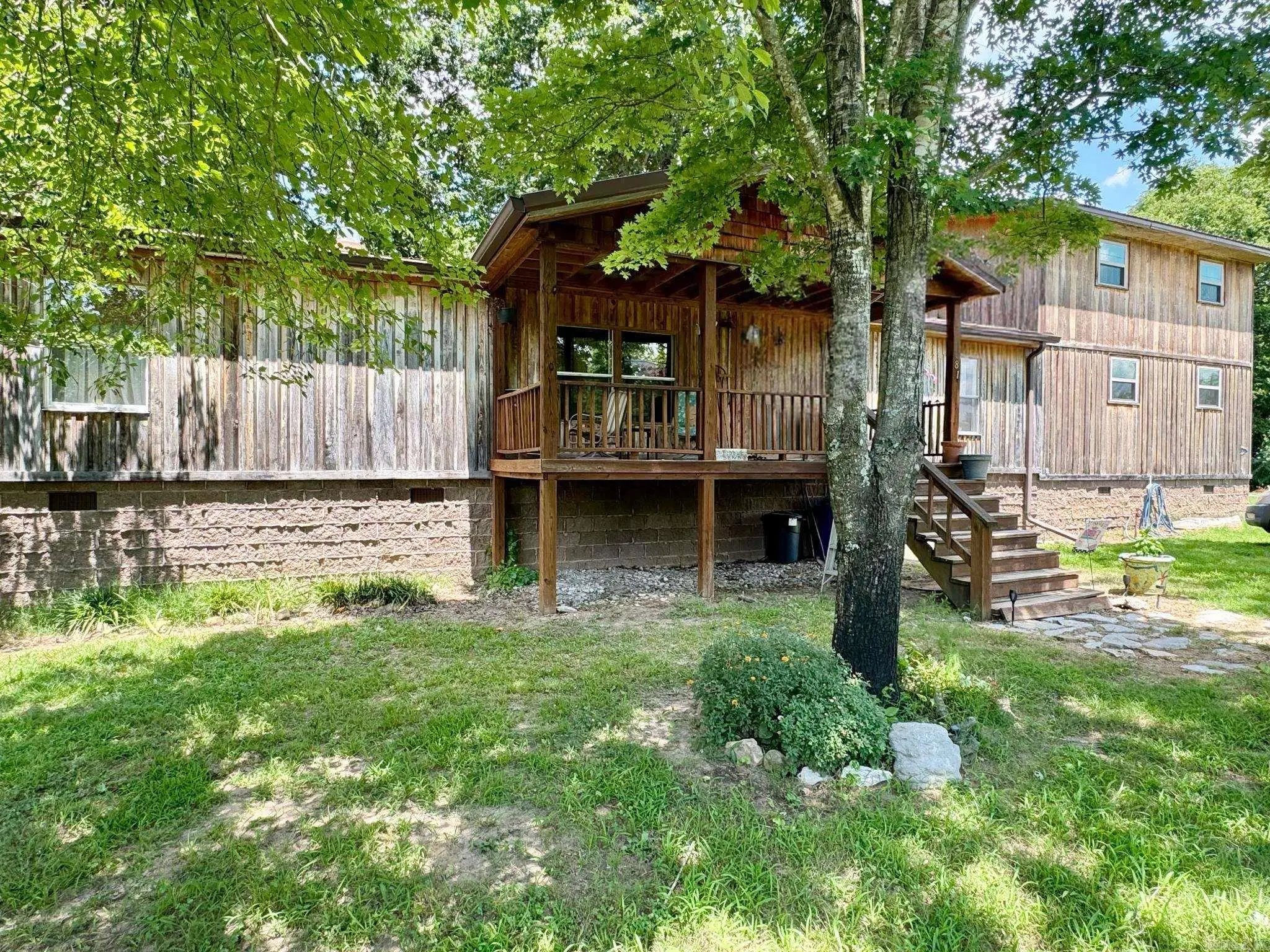 681 Jellon Dr, Mountain View