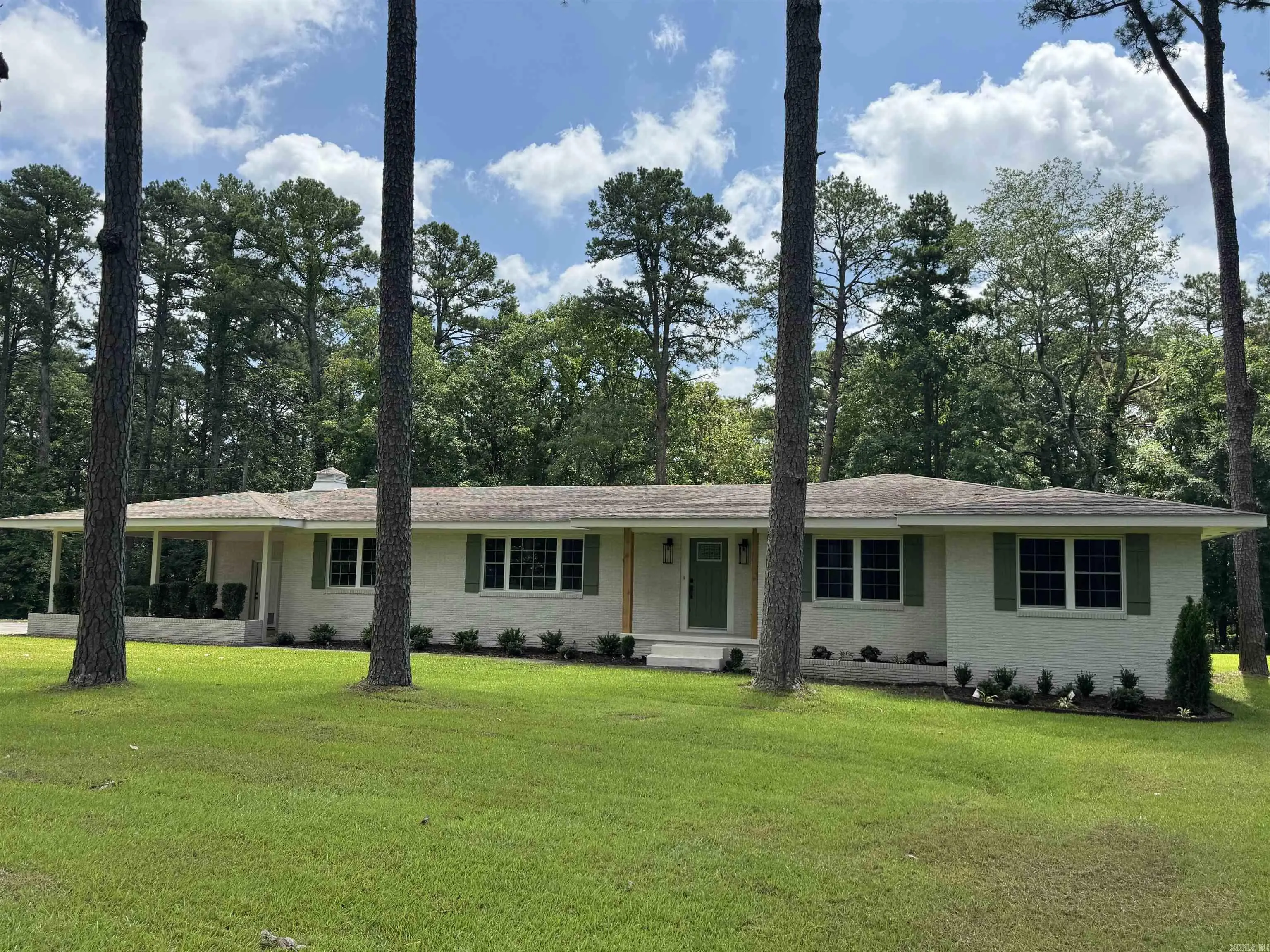 6300 Edgemont Road, Higden