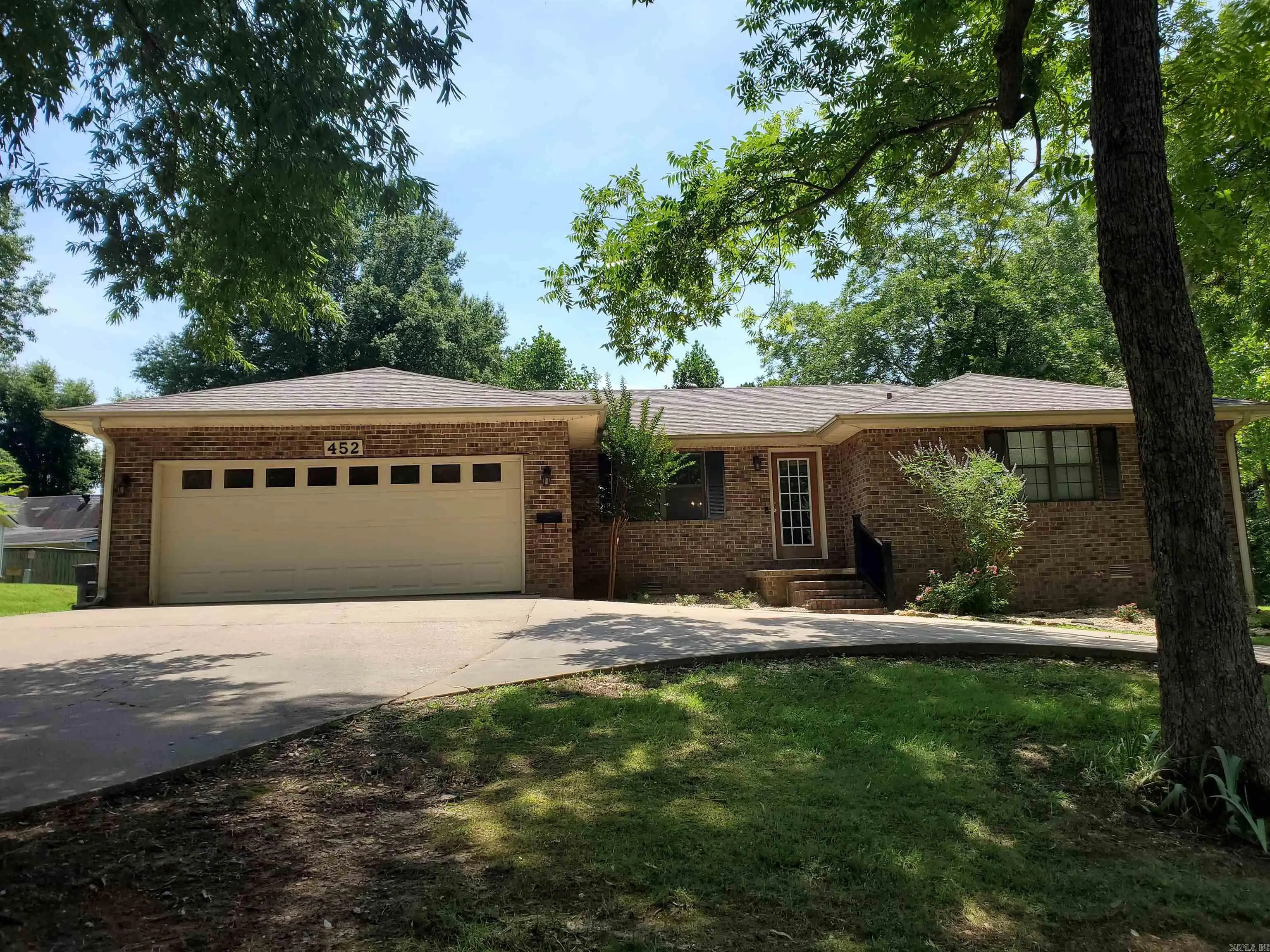 452 Pine Tree Lane, Piggott