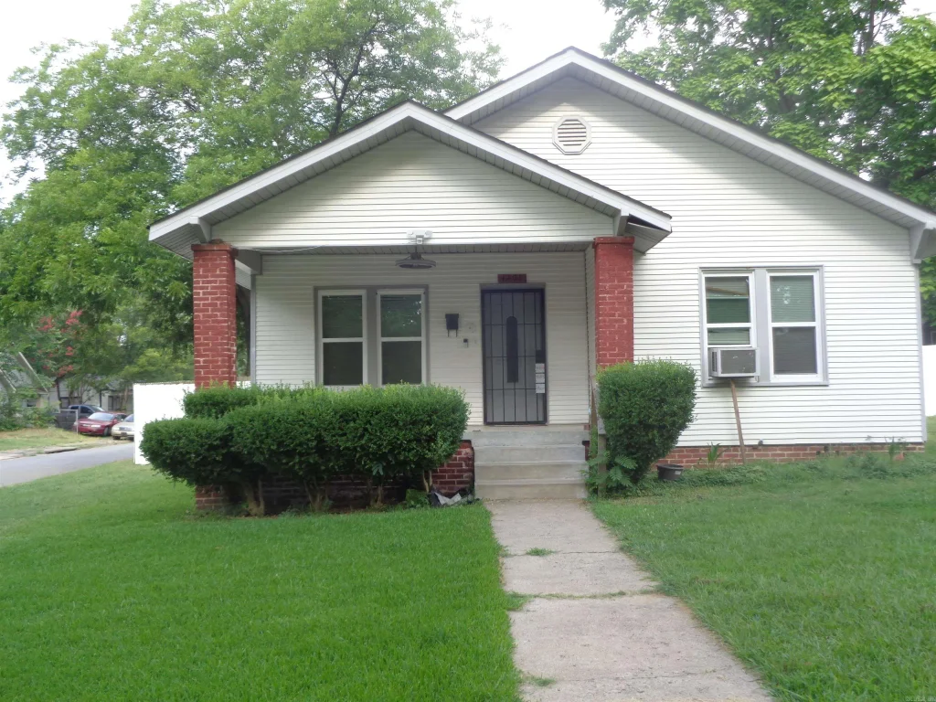 1201 Division Street, North Little Rock