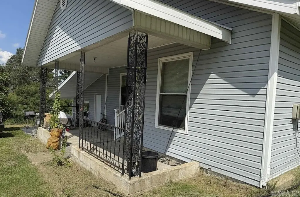 5554 Heber Springs Rd W, Quitman