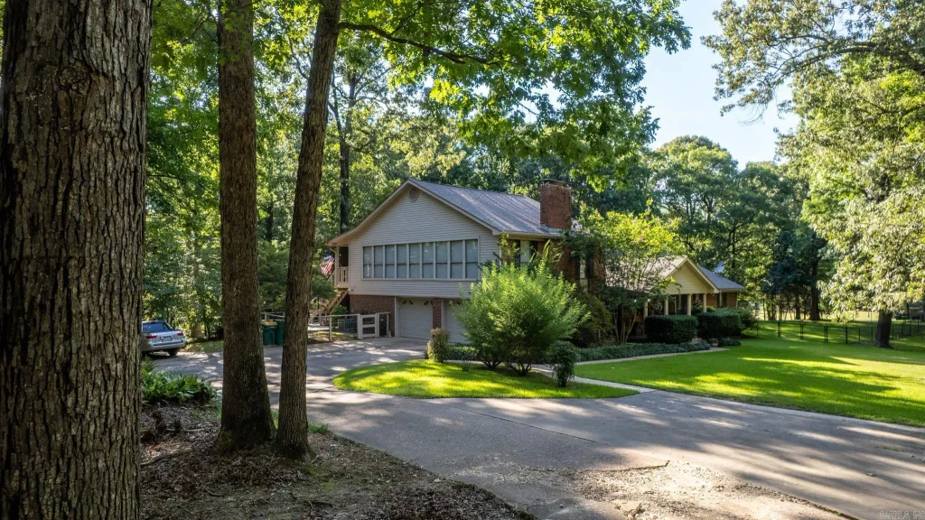 6 High Point, Texarkana