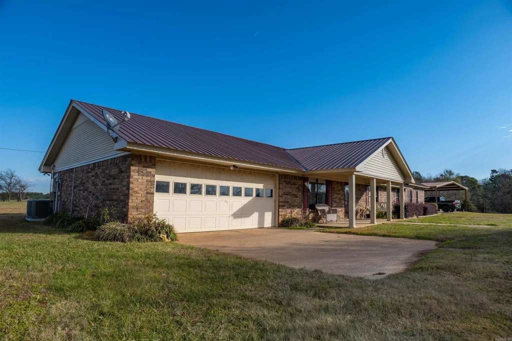 1230 Crook Lane, Rison