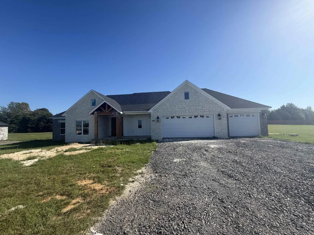 85 Emerald Lane, Greers Ferry