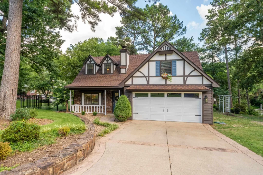 109 Buster Reed Drive, Hot Springs