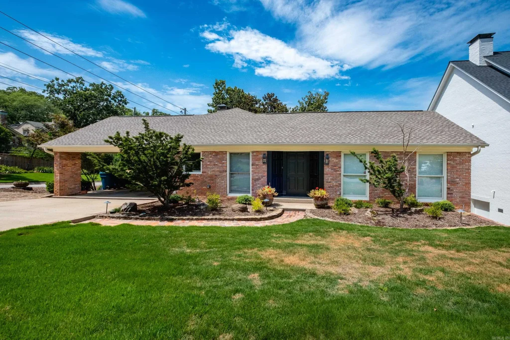 5920 Scenic Drive, Little Rock