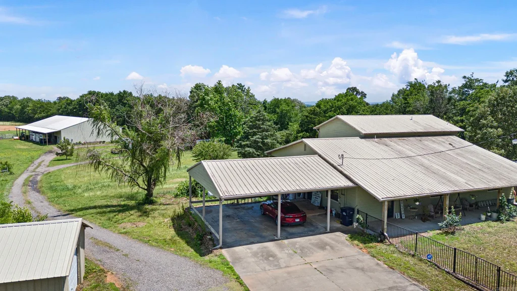 12088 State Highway 28 Highway, Dardanelle