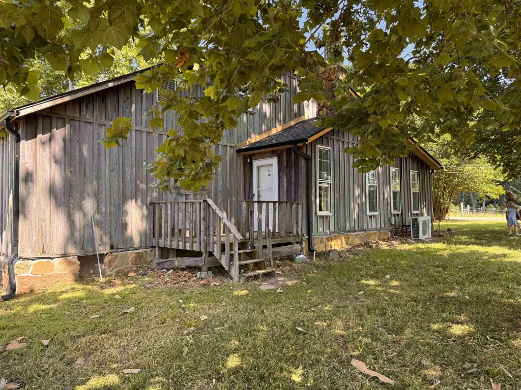 4 Simmons Loop, Rose Bud