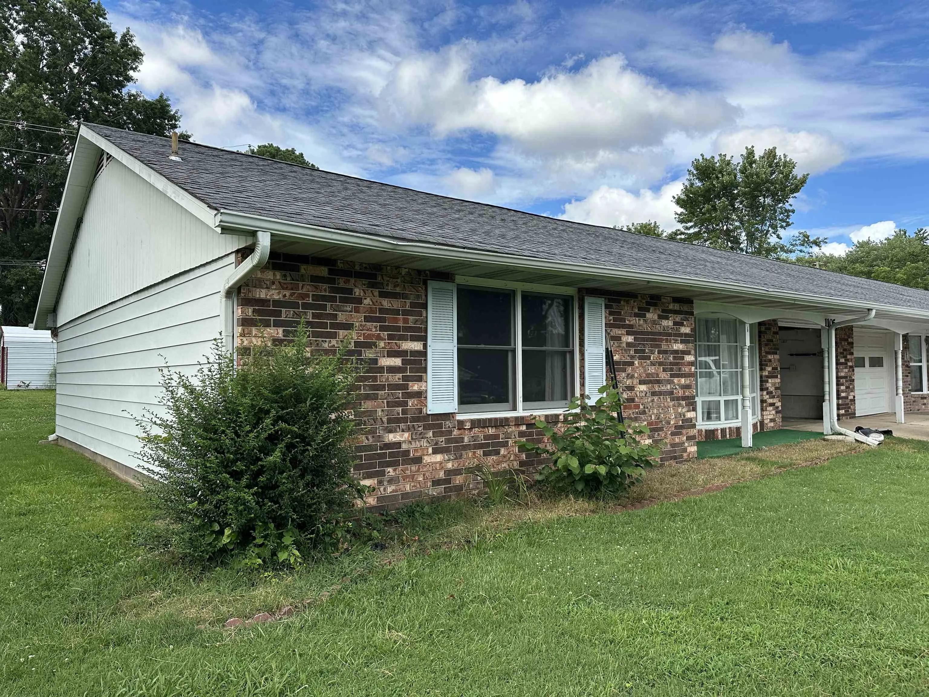 1121 Meadowbrook Drive, Mountain Home