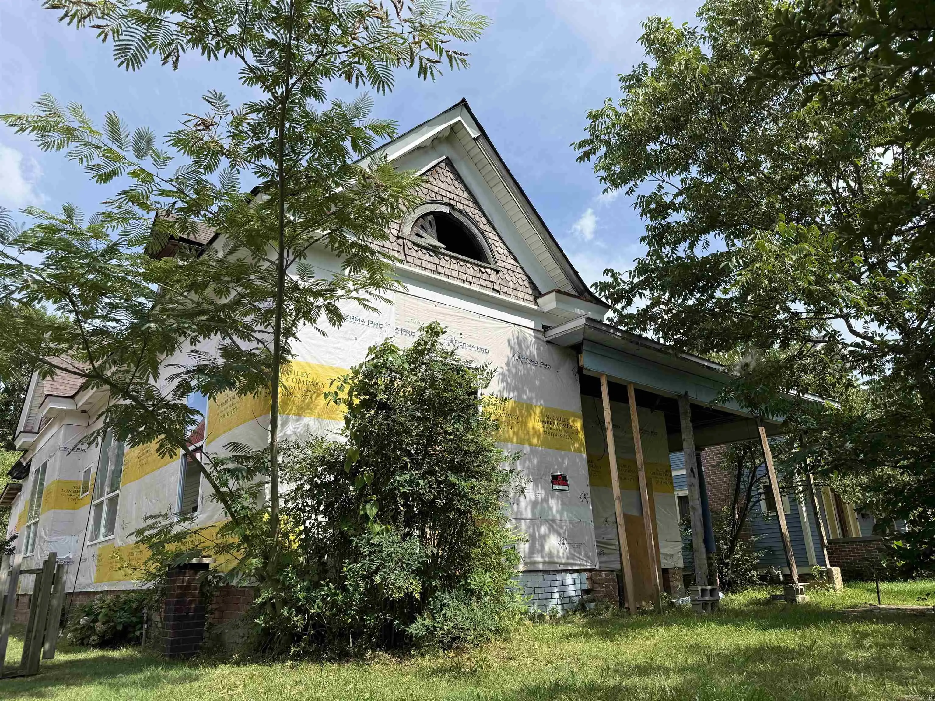 2403 S State Street, Little Rock