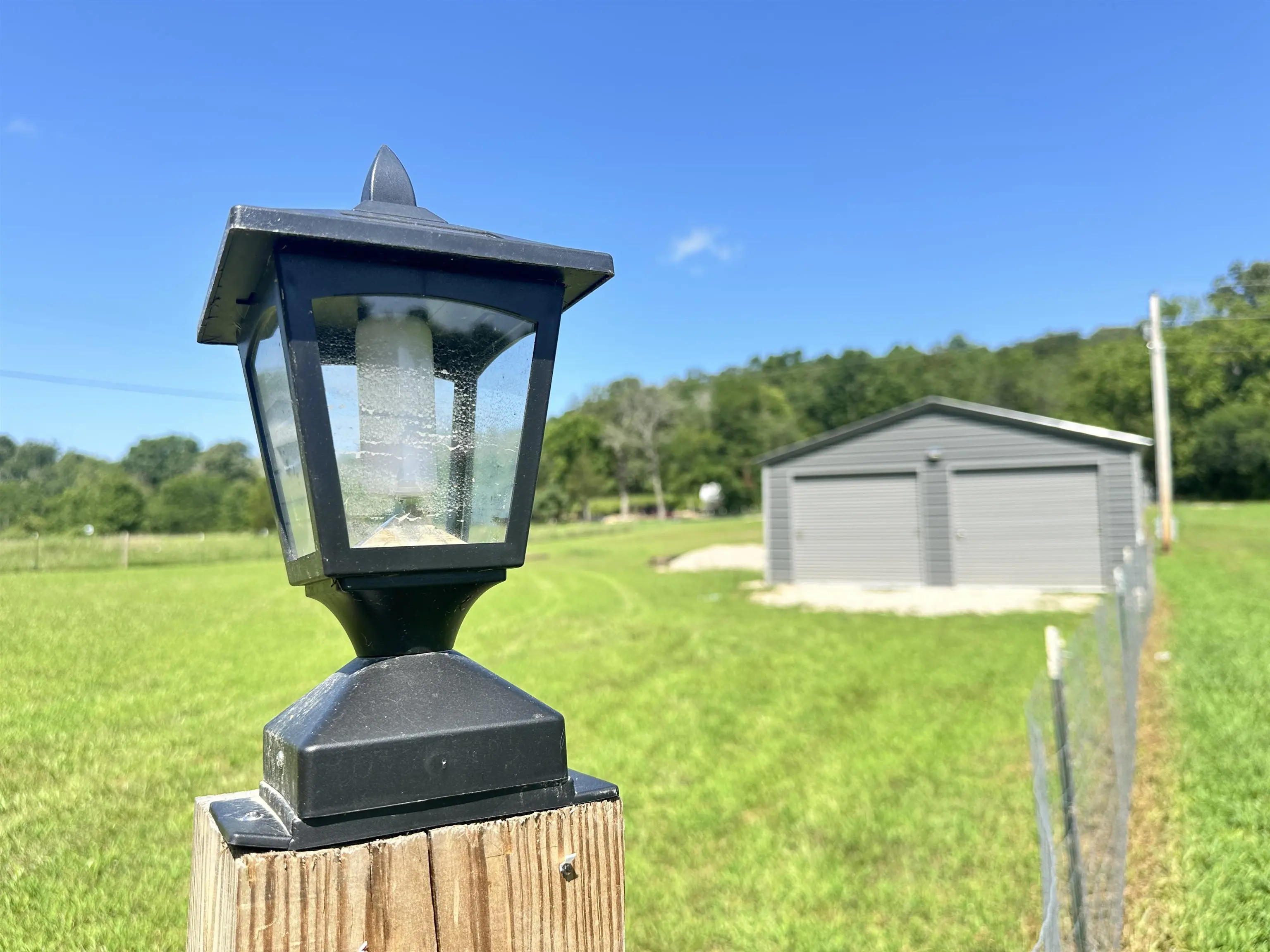 96 Pine Hollow, Hardy