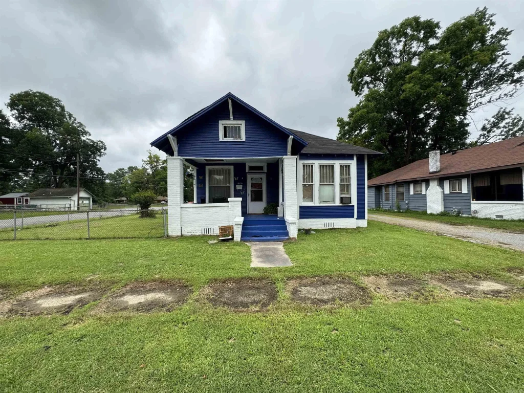1500 W 25th Ave., Pine Bluff