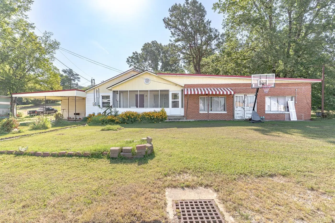 2075 S 141 Highway, Paragould