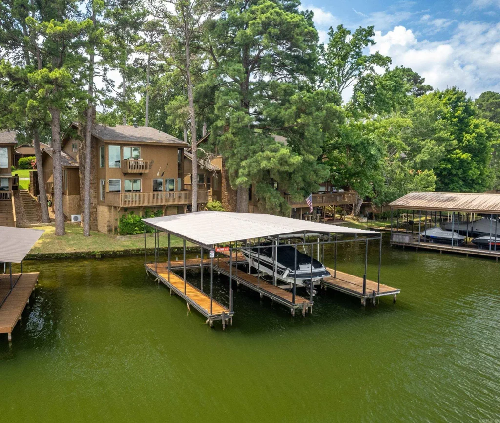200 Discovery Bay Lane, Hot Springs