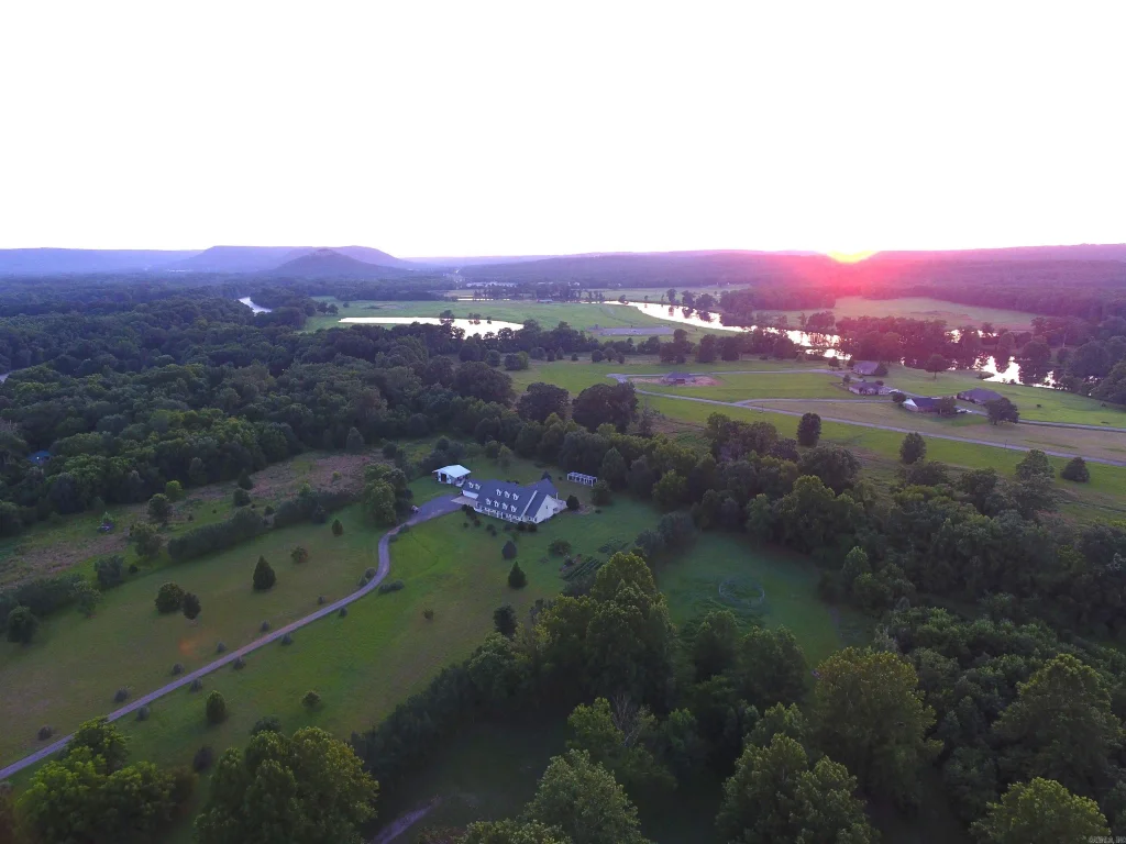 3144 Riverbend Road, Heber Springs