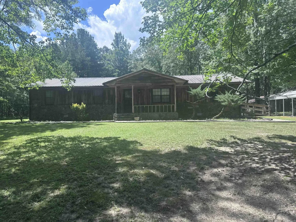 6740 Rayhan Rd, Pine Bluff