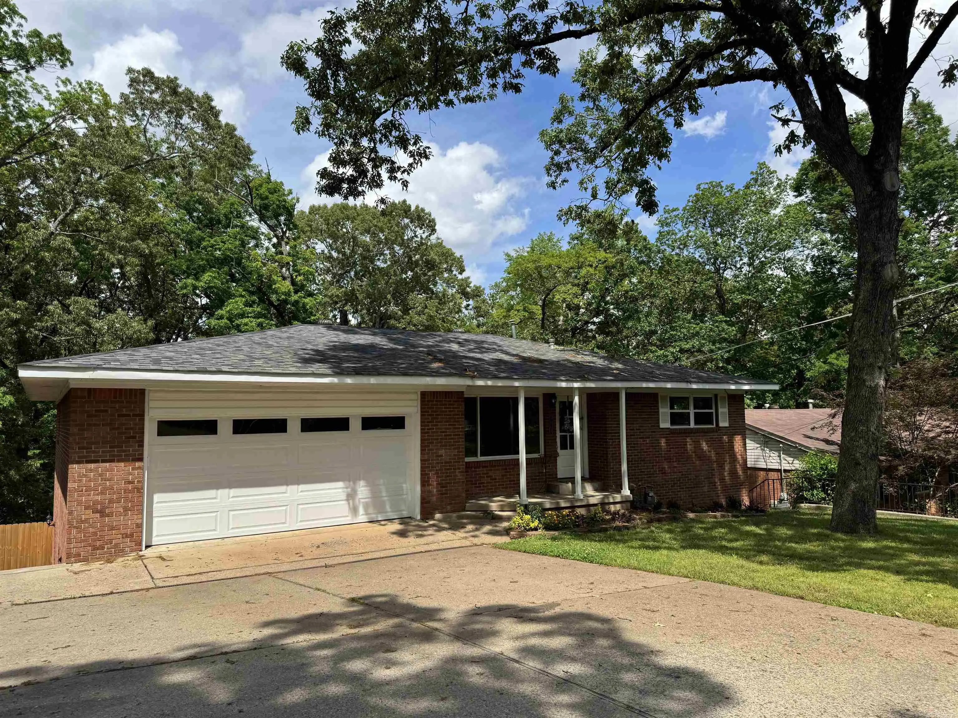 1607 Grove Hill Road, North Little Rock