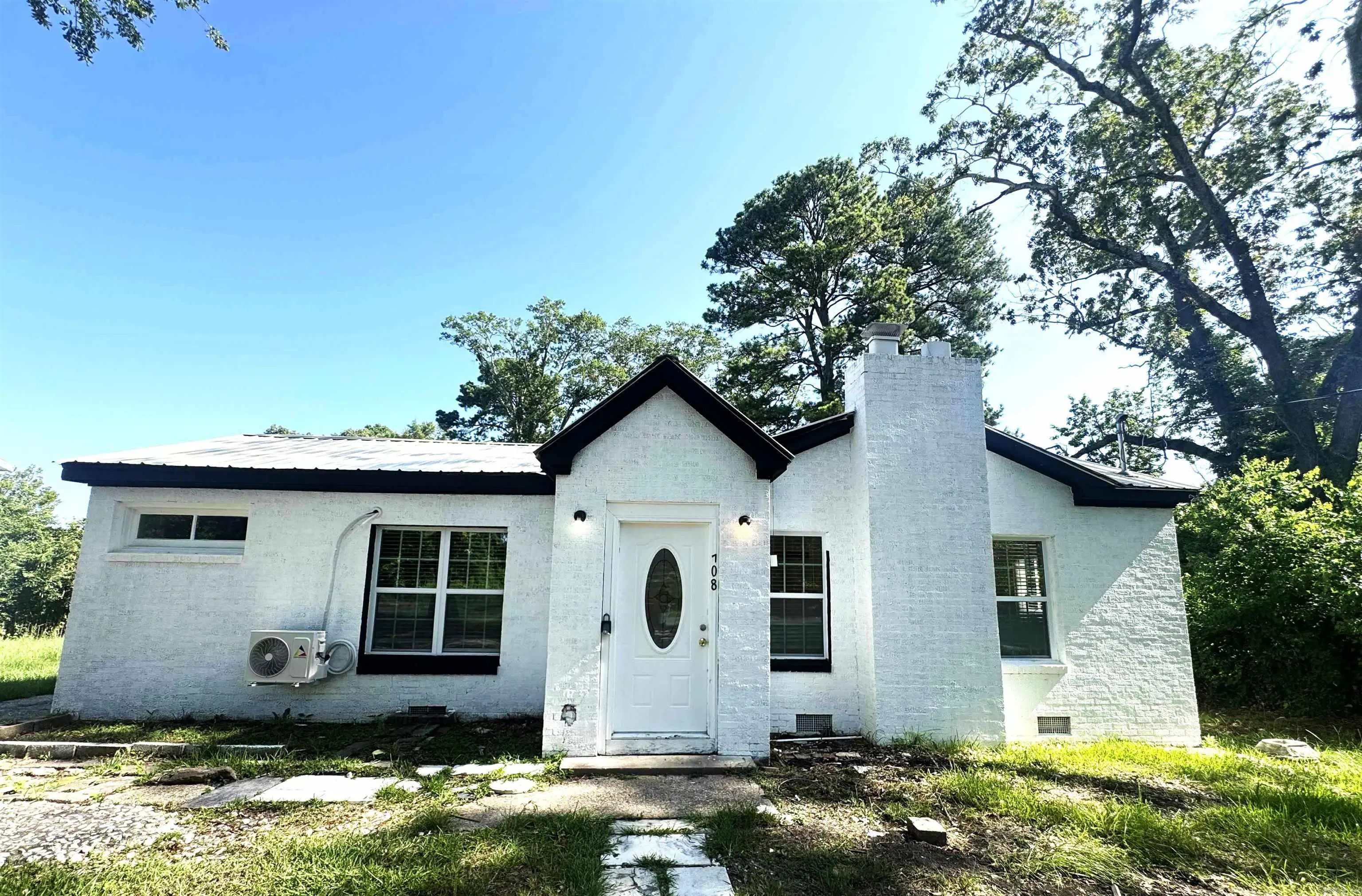 708 Liberty, El Dorado