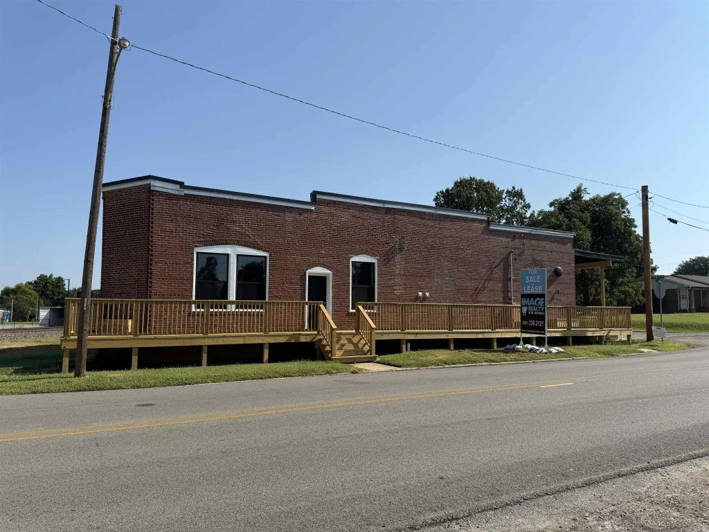 219 E Court Street, Paragould