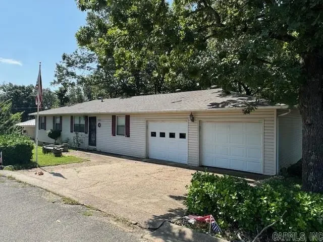 1611 Shelton Cove, Pocahontas