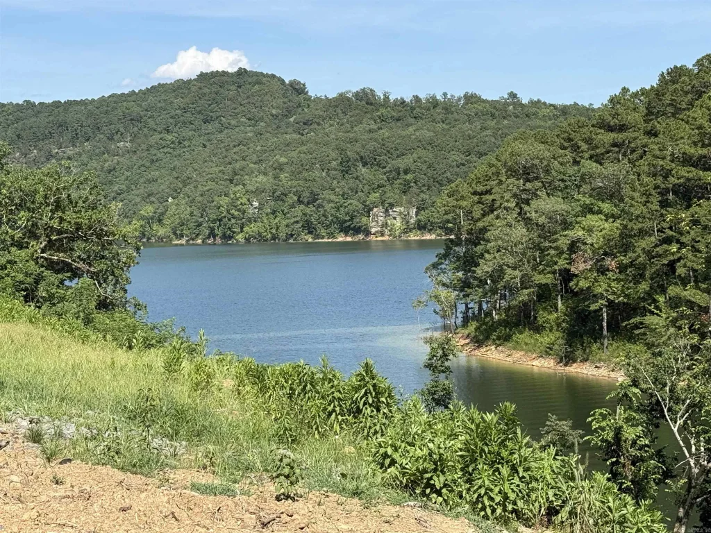 380 Lower Ridge Circle, Edgemont