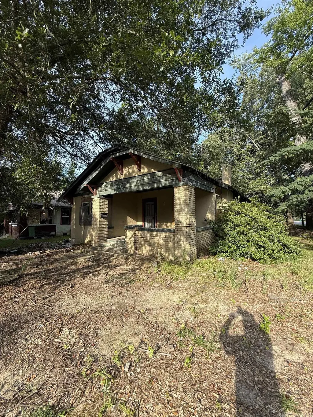 3000 S Poplar Street, Pine Bluff