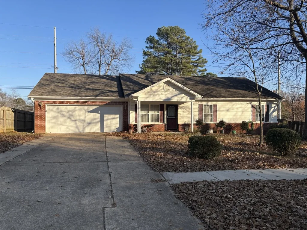 1614 Tanglewood, Jonesboro