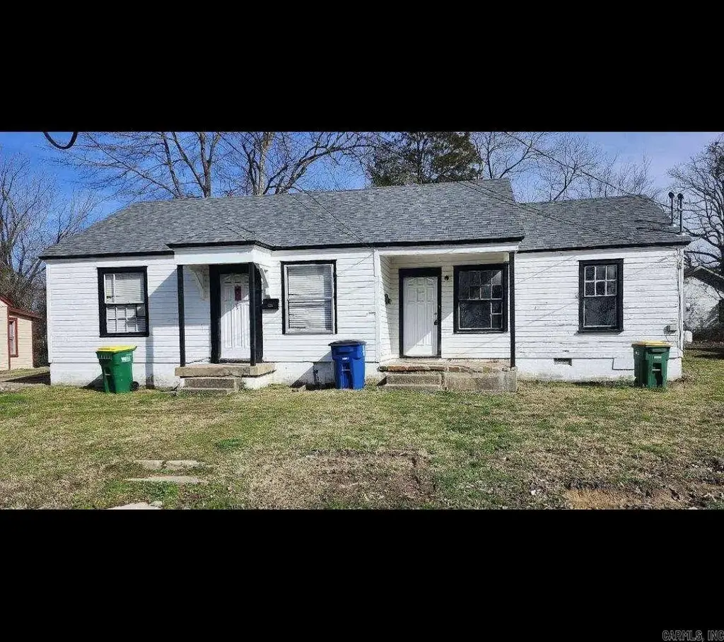 122 & 124 College Park Circle, North Little Rock