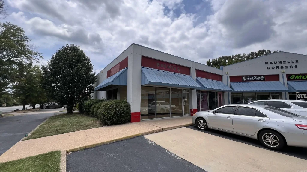 301 Millwood Circle, Maumelle