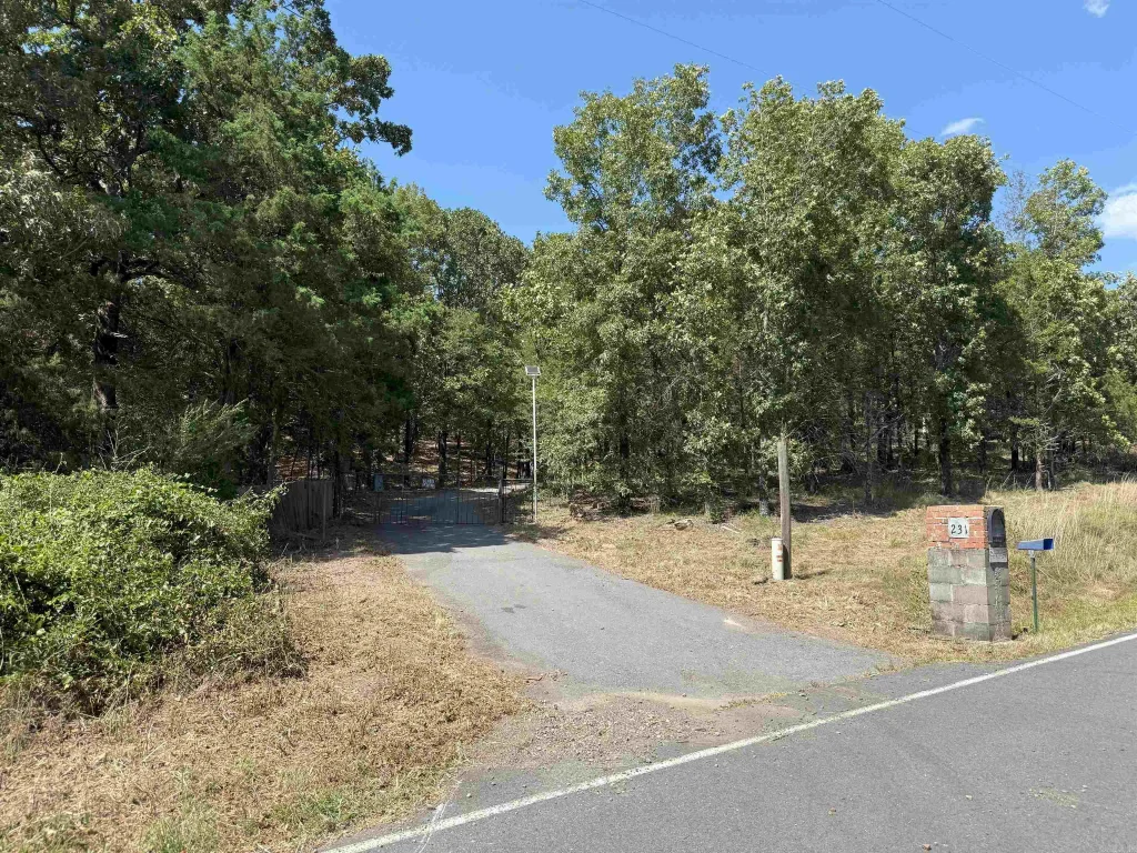 231 Ballard Rd, Vilonia