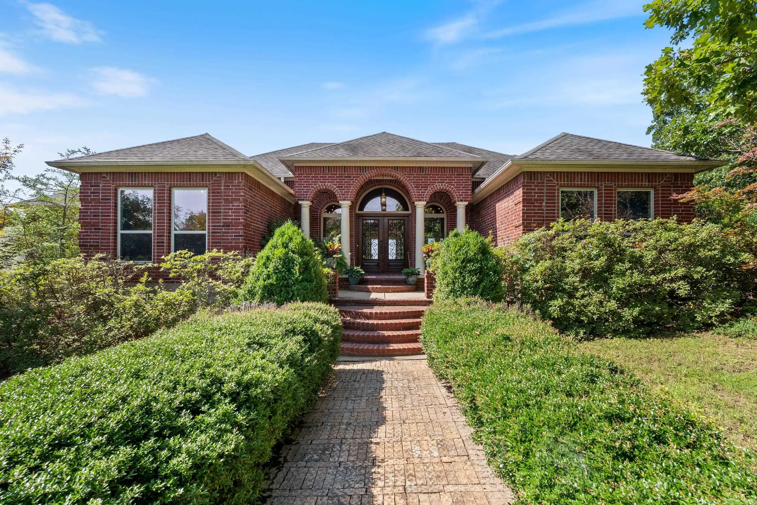 67 High Point Drive, Mayflower