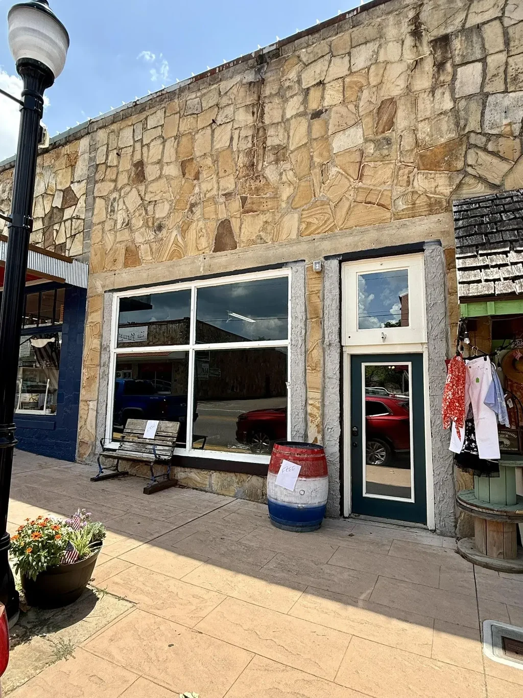 224 W Main Street, Mountain View