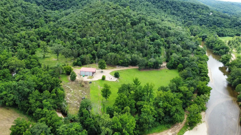 4264 Highway 87, Mountain View