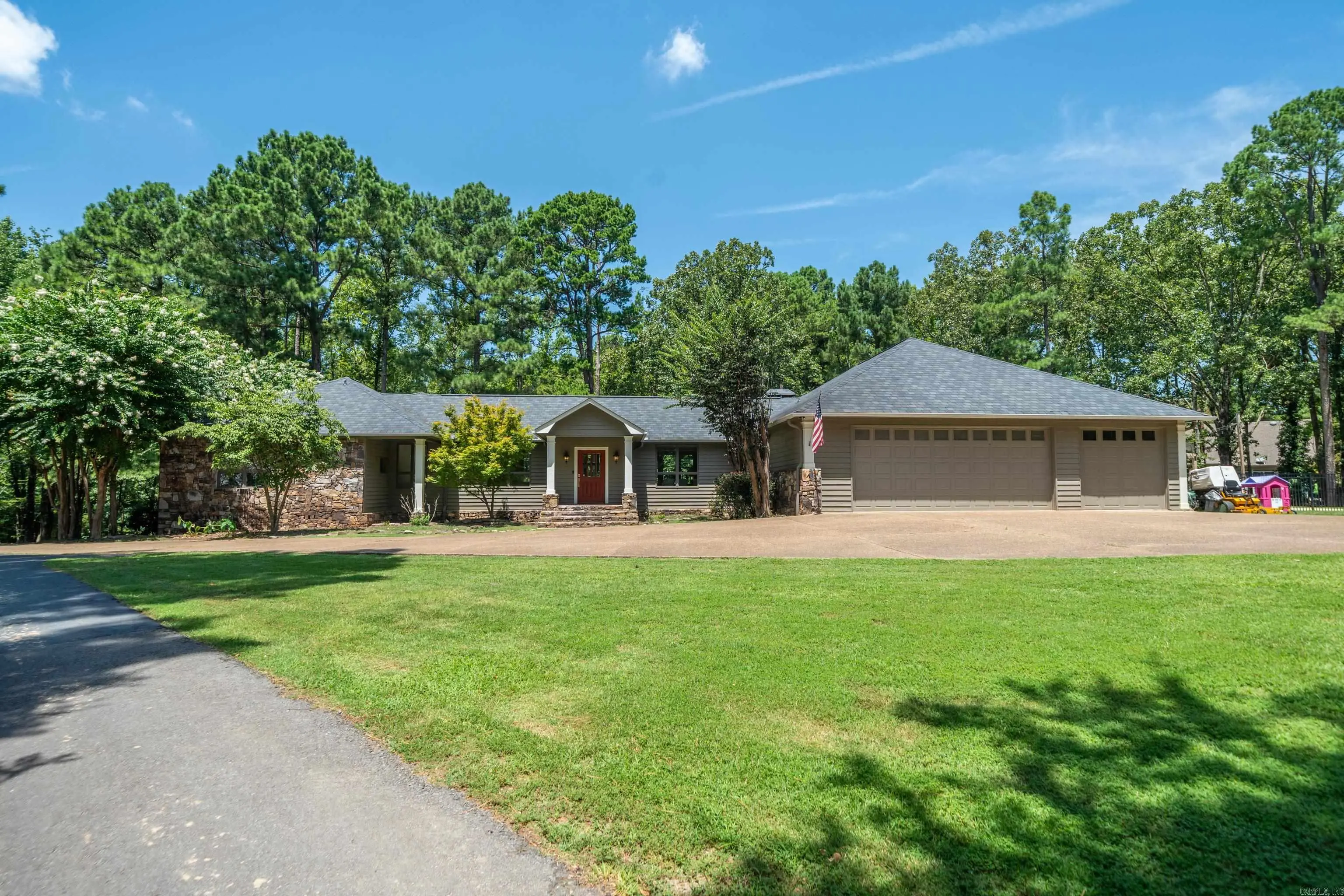 132 Woodland Heights Place, Hot Springs