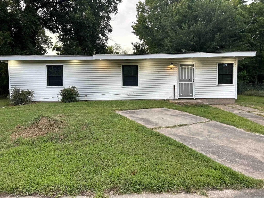 3305 Jonquil, Pine Bluff