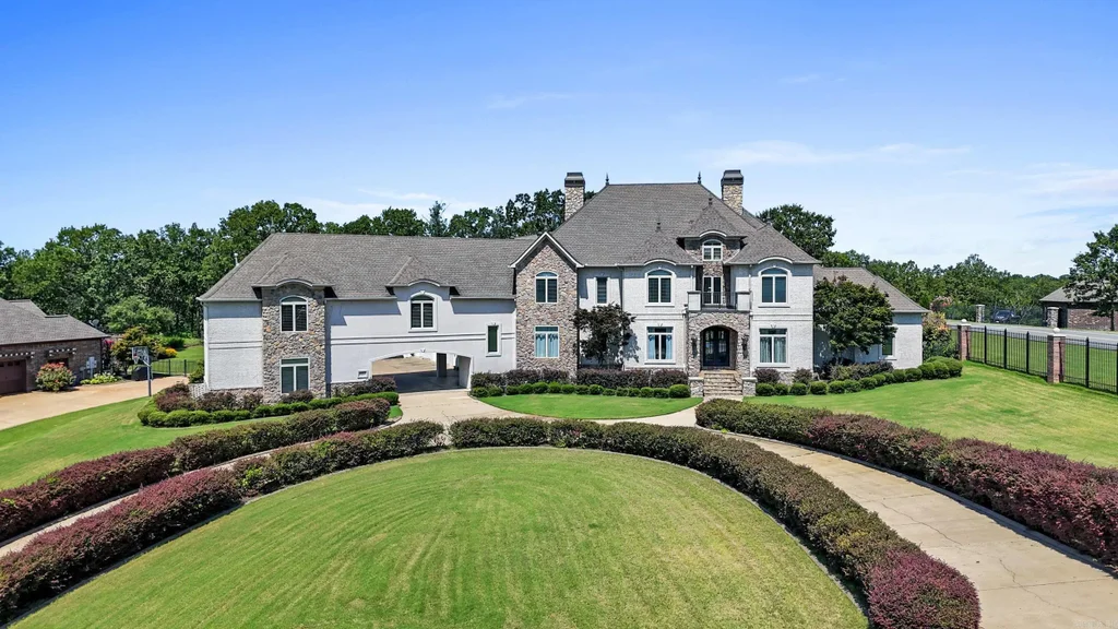 10 Valhalla Drive, Cabot