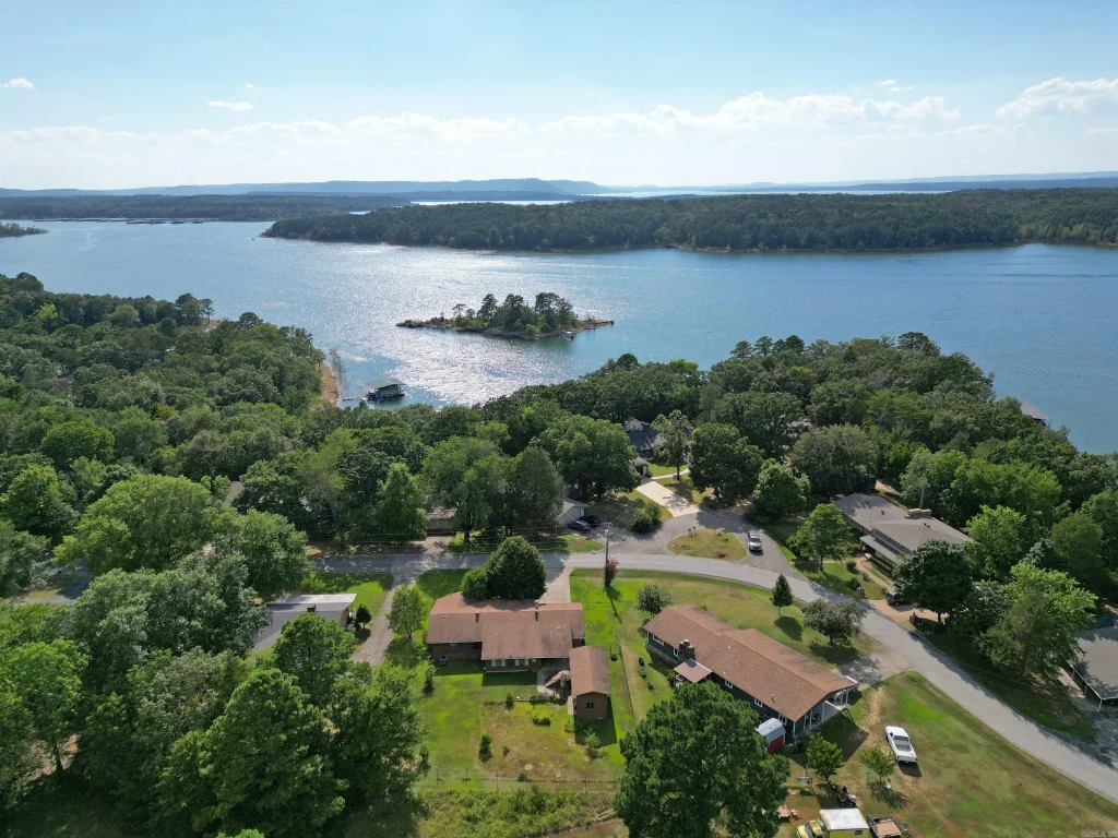 1721 Lakeshore Drive, Heber Springs