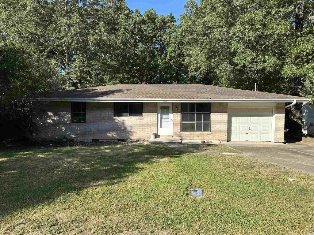 1016 Watson Place, Benton