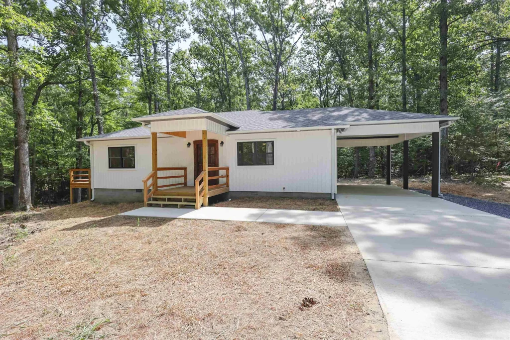 260 Hall Street, Mount Ida