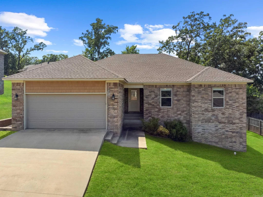 24 Pecan Lane, Cabot