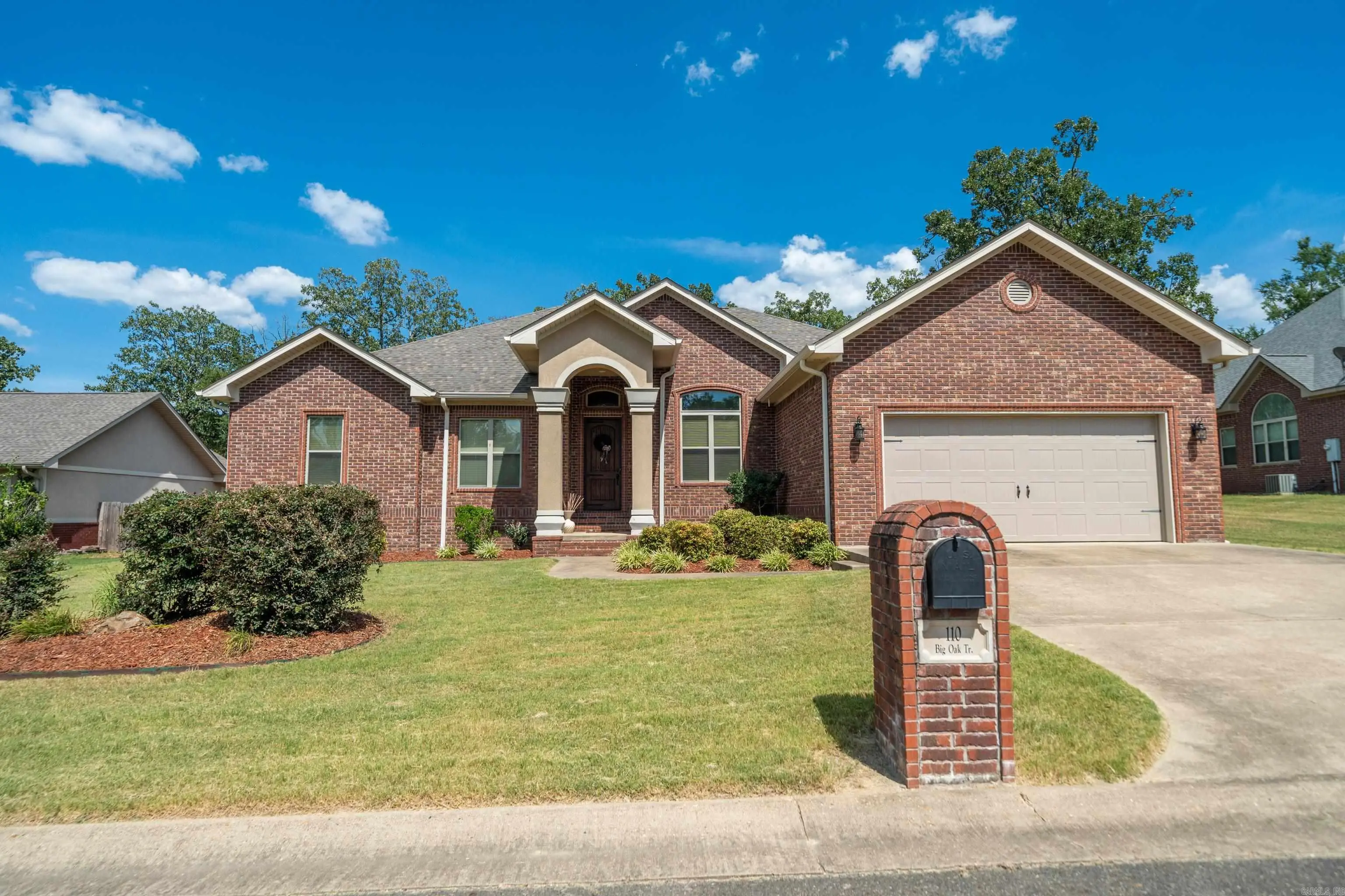 110 Big Oak Trail, Hot Springs